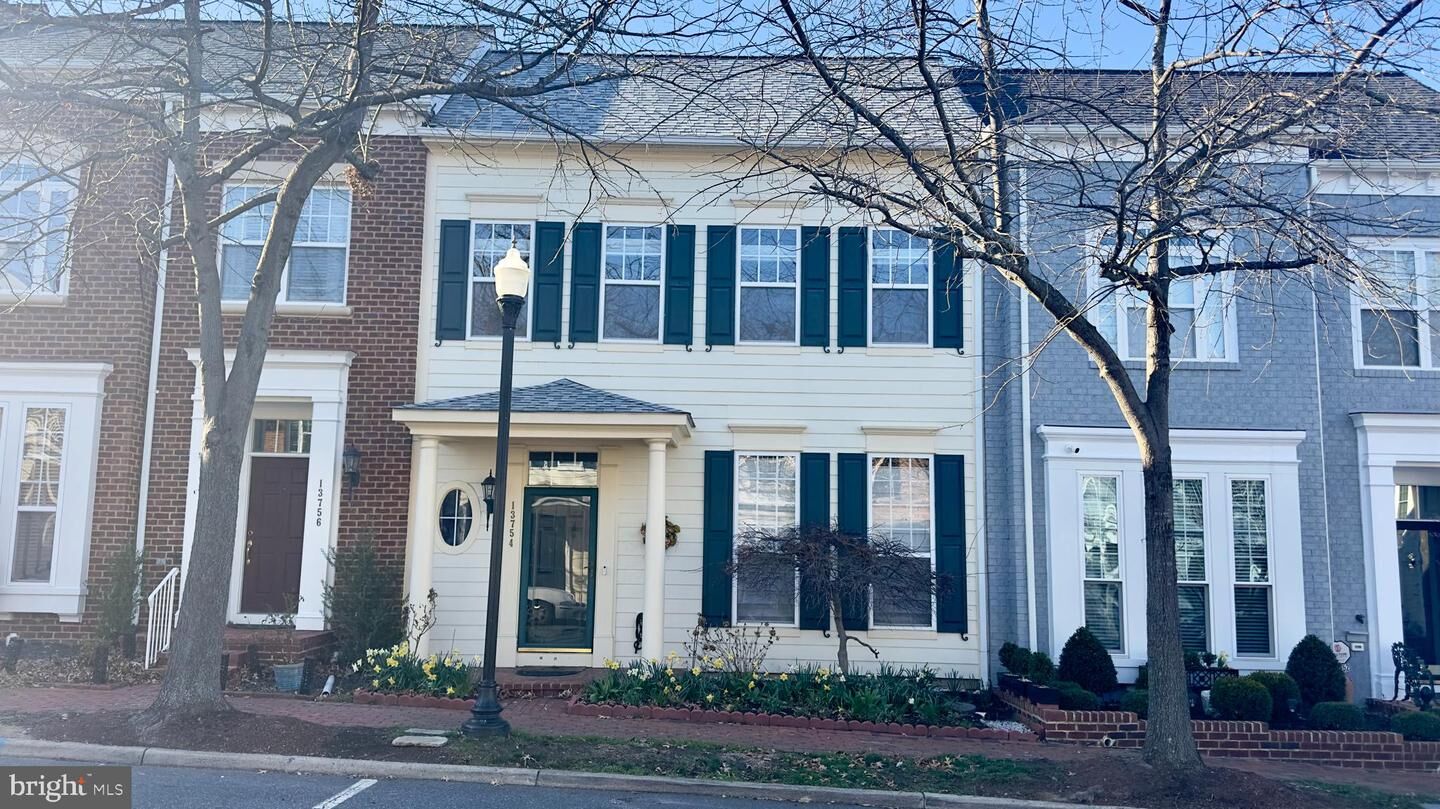 Property Photo: 13754 Fleet Street VA 22191