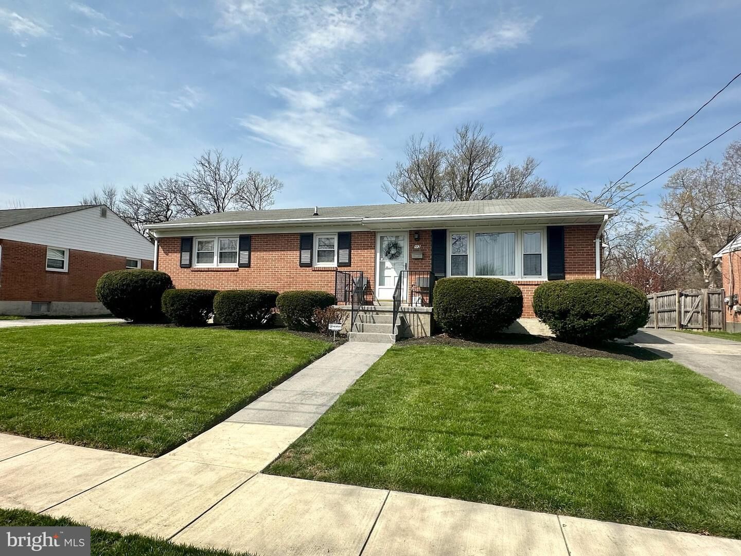 Property Photo:  113 Christopher Drive  VA 22601 