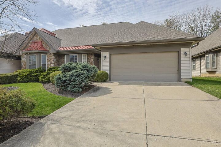 Property Photo:  1723 Harmon Drive  OH 45215 