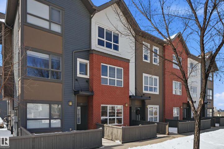 Property Photo:  2560 Pegasus Boulevard NW 24  AB T5E 6V4 