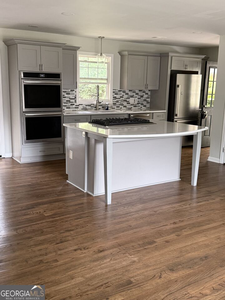 Property Photo:  755 Valley Creek Drive  GA 30083 