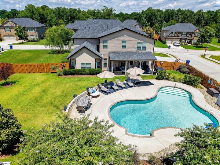 Property Photo:  214 E Longfield Lane  SC 29388 