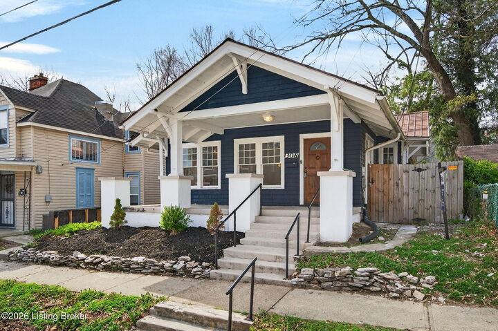 Property Photo: 308 Steele St KY 40601
