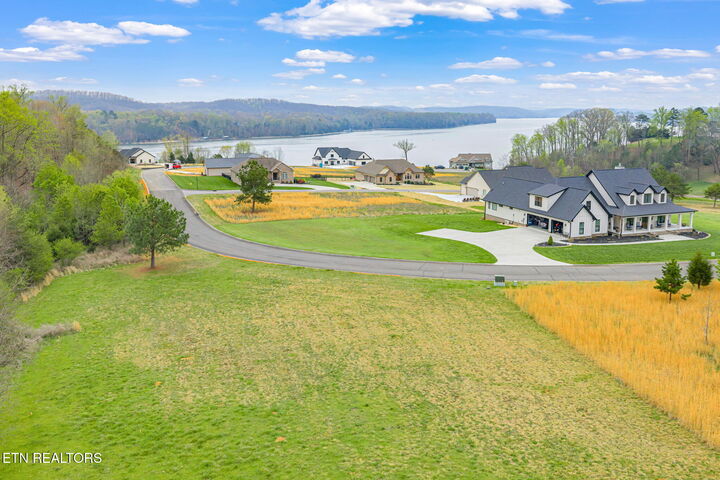 Property Photo:  129 Docks Of The Bay Drive  TN 37748 