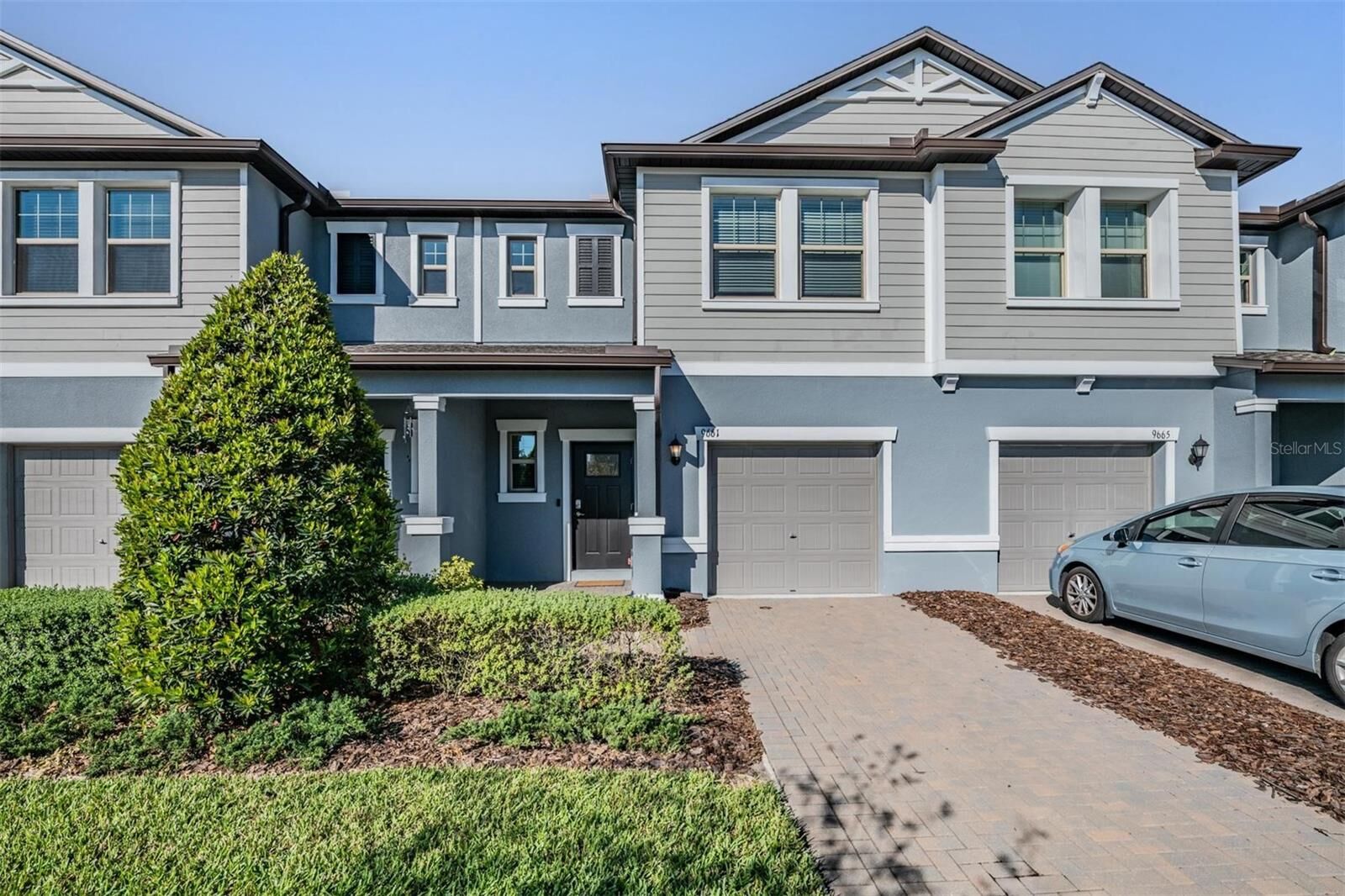Property Photo: 9661 Ashworth Place FL 34637