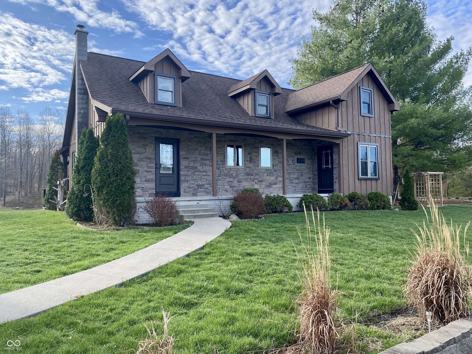 Property Photo:  1149 S 350 E  IN 47872 