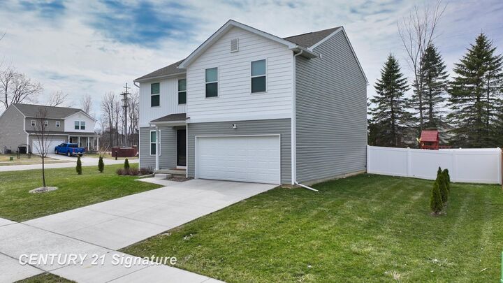 Property Photo:  2294 Legacy Drive  MI 48519 