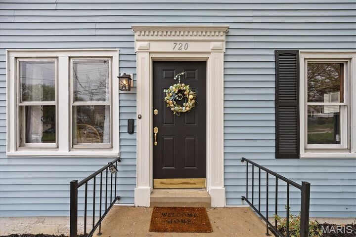 Property Photo: 720 E McKinley Street IL 62220