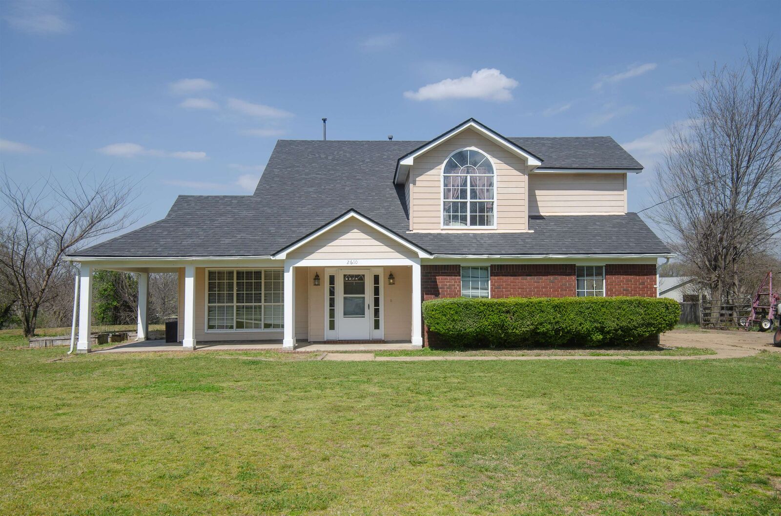 Property Photo: 2610 Brighton Clopton Rd TN 38011