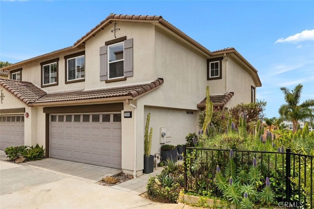 Property Photo:  3184 Harbor Ridge Lane  CA 92103 