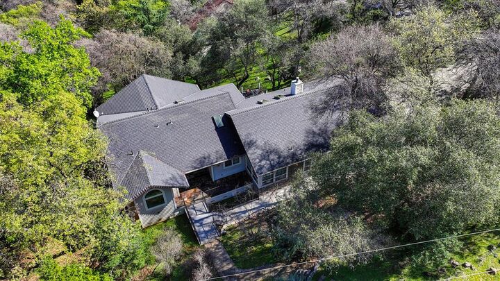 Property Photo:  18572 Hummingbird Drive  CA 95946 