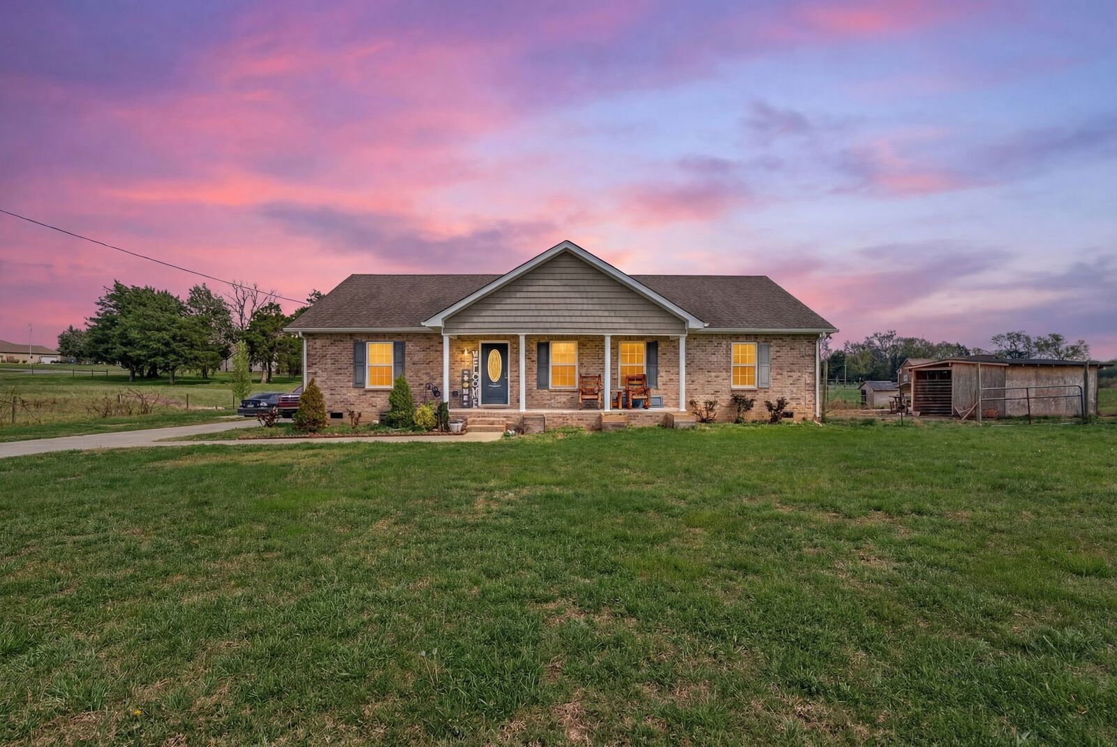 Property Photo:  129 Patriot Cir  TN 37160 