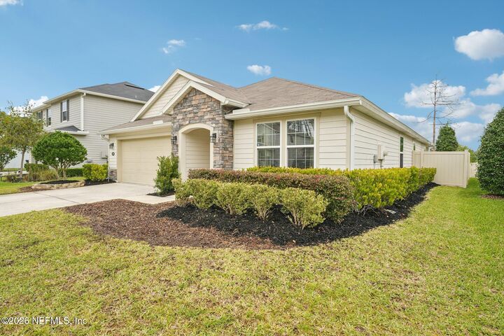 Property Photo:  2895 Windsor Lakes Way  FL 32043 