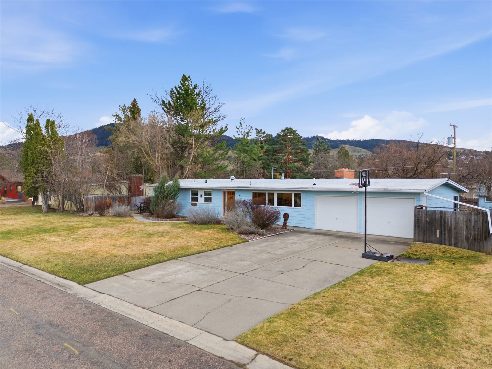 Property Photo: 2309 Cloverdale Drive MT 59803