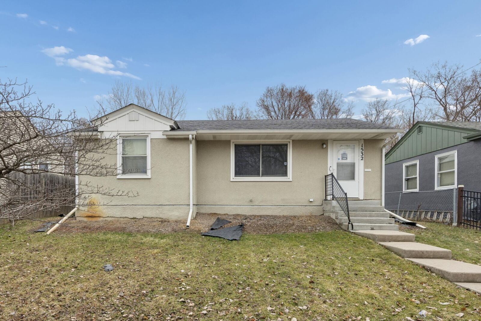 Property Photo: 1532 Westminster Street MN 55130