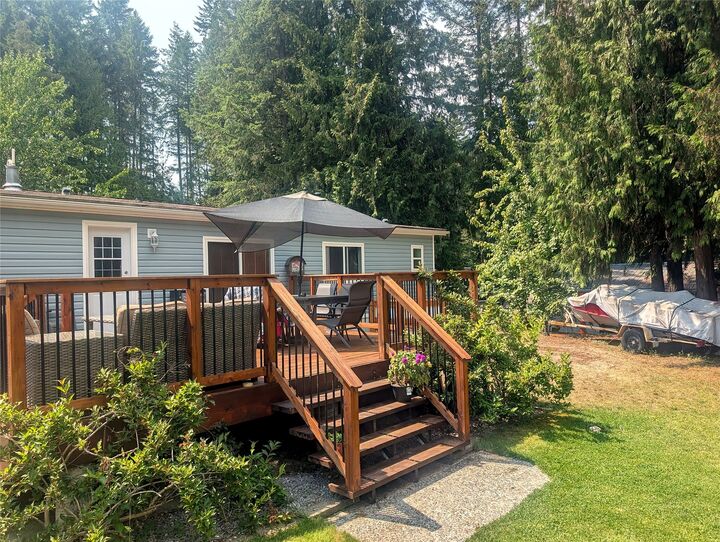 Property Photo: 19 West Poirier Road BC V0E 2K0