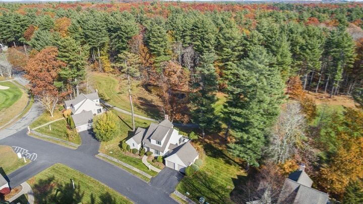 Property Photo: 7 Wedge Court 7 MA 01864