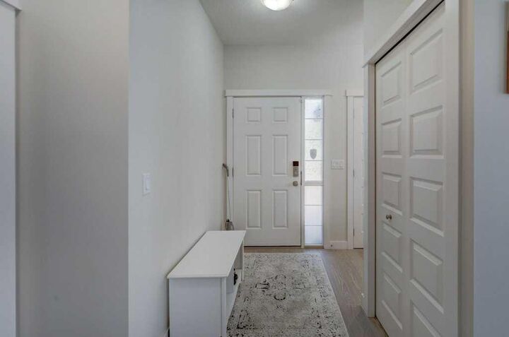Property Photo:  1001 8 Street NW 3101  AB T4B 0W4 