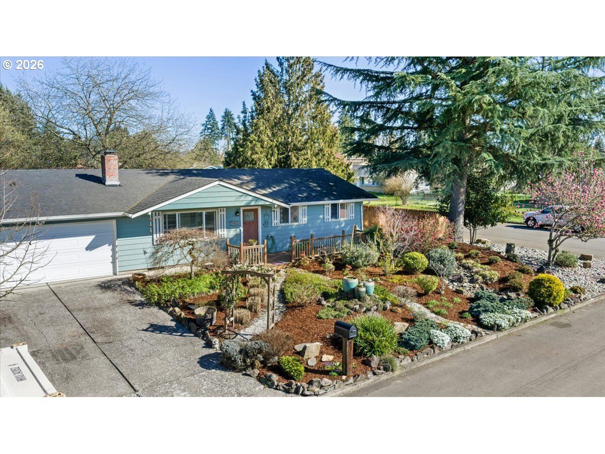 Property Photo:  7905 NE 125th Ave  WA 98682 