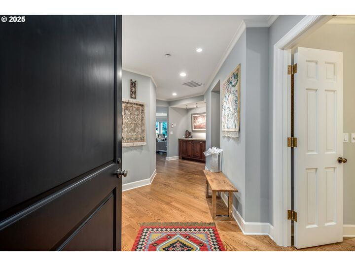 Property Photo: 5511 SE Scenic Ln 200 WA 98661