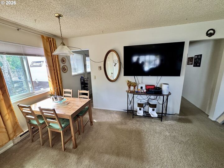 Property Photo:  202 SE 157th Ave  WA 98684 
