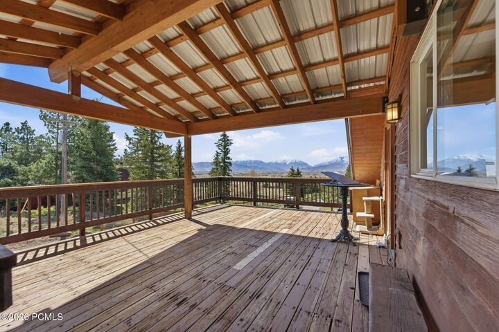 Property Photo:  300 Moulton Lane  UT 84032 