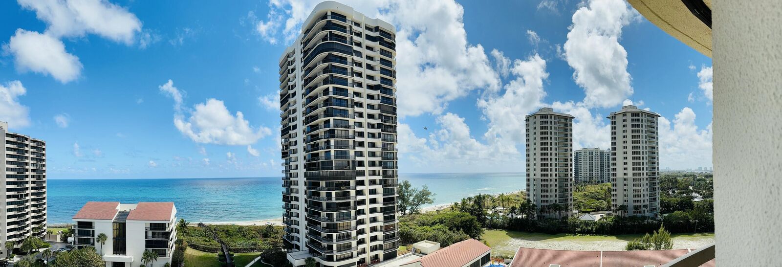 Property Photo: 4100 N Ocean Drive 1002 FL 33404