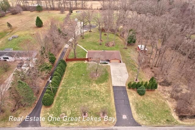 Property Photo:  7205 Trinklein Road  MI 48609 