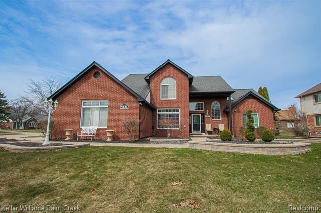 Property Photo: 4831 Homestead Drive MI 48314