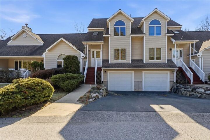 Property Photo:  99 River Farms Drive  RI 02893 