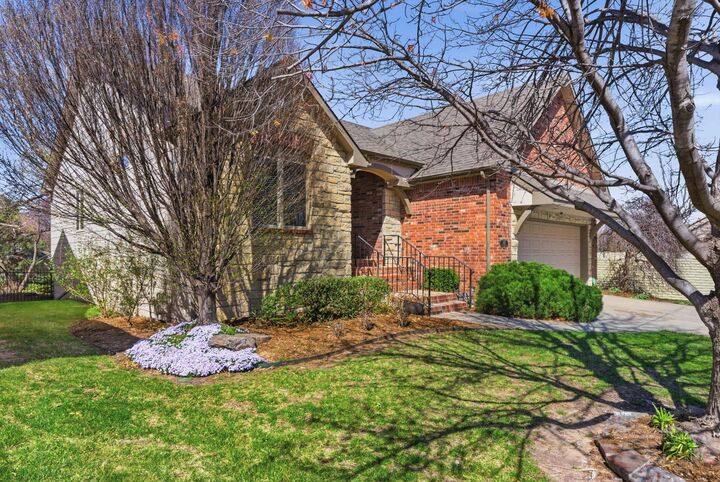 Property Photo:  8701 W Northridge Ct  KS 67205 