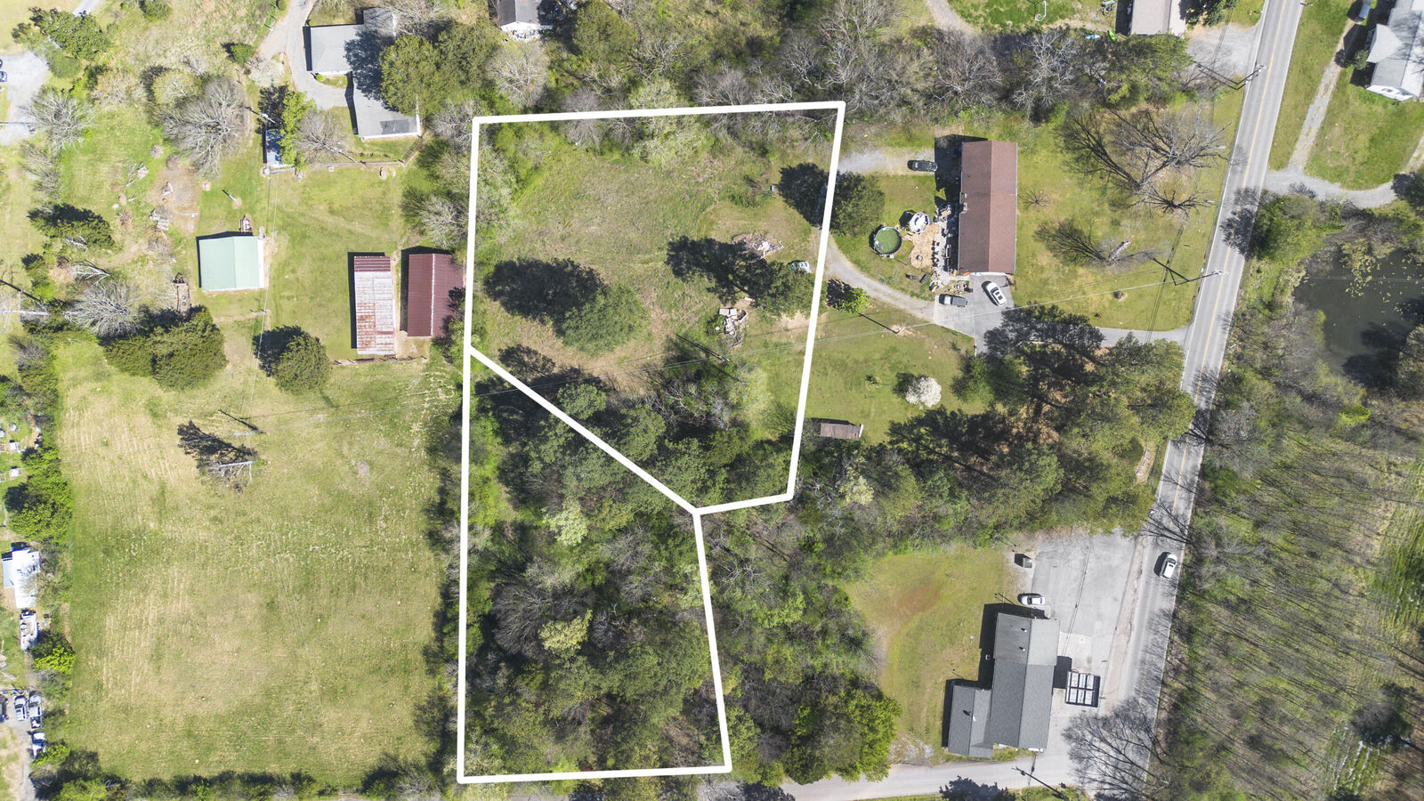 Property Photo:  129 Hannah Road NW  TN 37311 