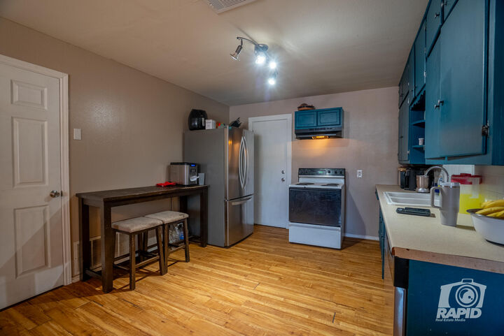 Property Photo: 1024 N Bishop Street TX 76901