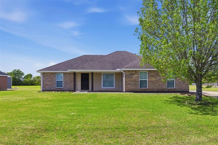 Property Photo:  504 Hanna Street  LA 70647 