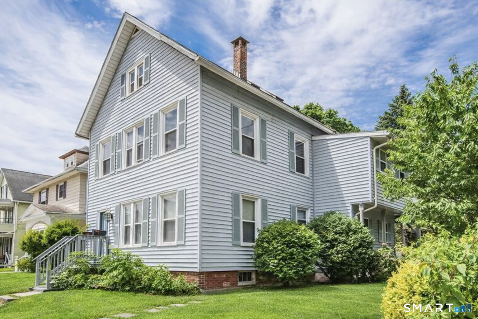 Property Photo:  66 Vine Street  CT 06451 