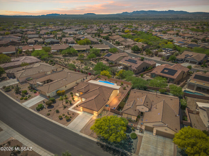 Property Photo: 555 N Alexis Loop AZ 85614