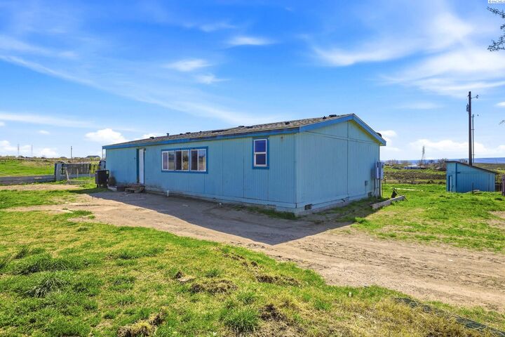 Property Photo:  313 Green  WA 99301 