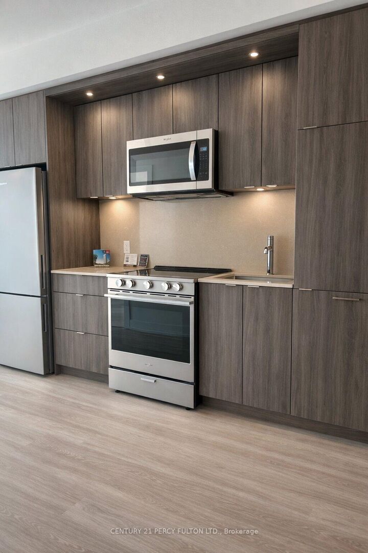 Property Photo: 60 Central Park Roadway N/A 1802 ON M9A 0E6