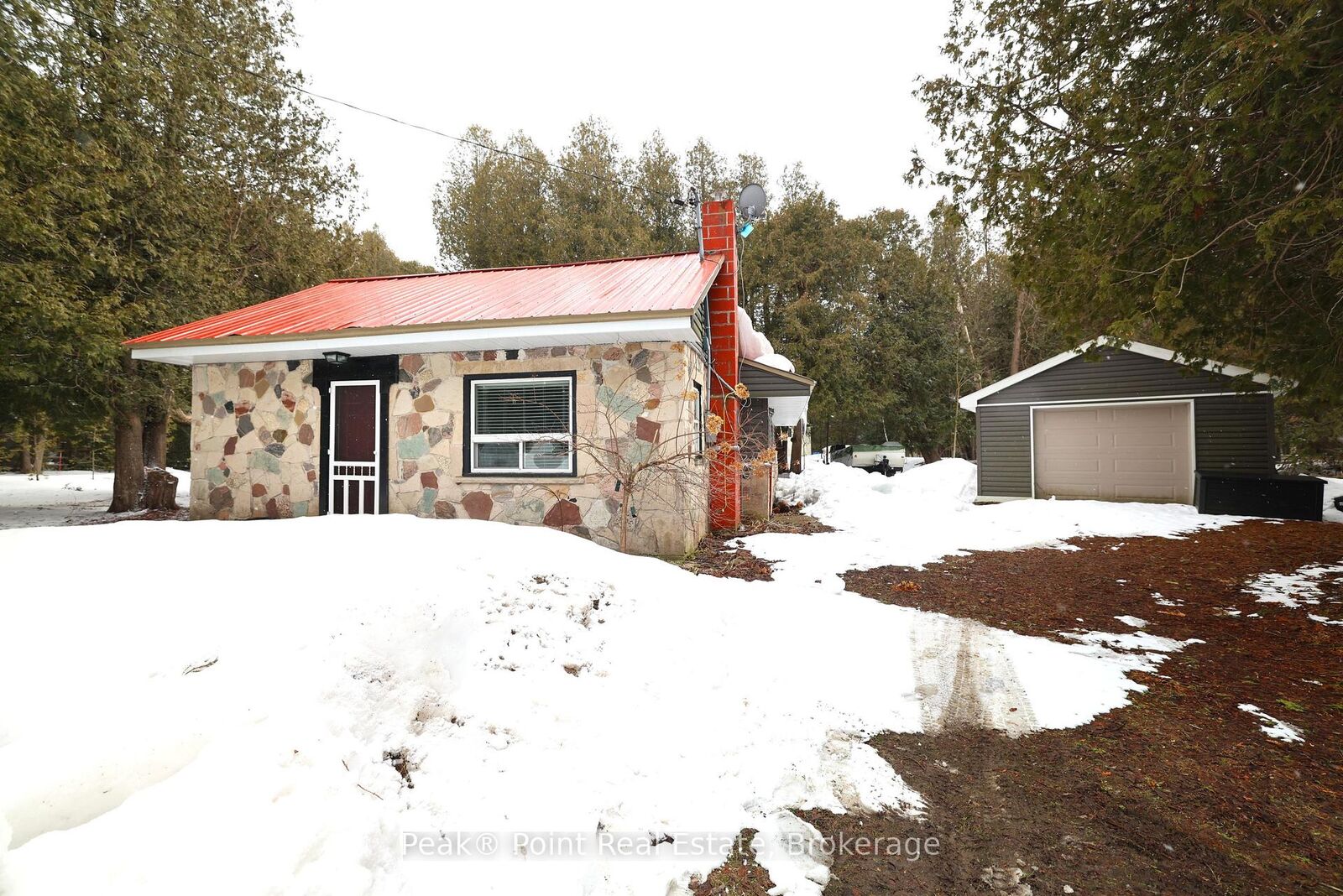 Property Photo: 79 Parkside Avenue ON N0H 2T0
