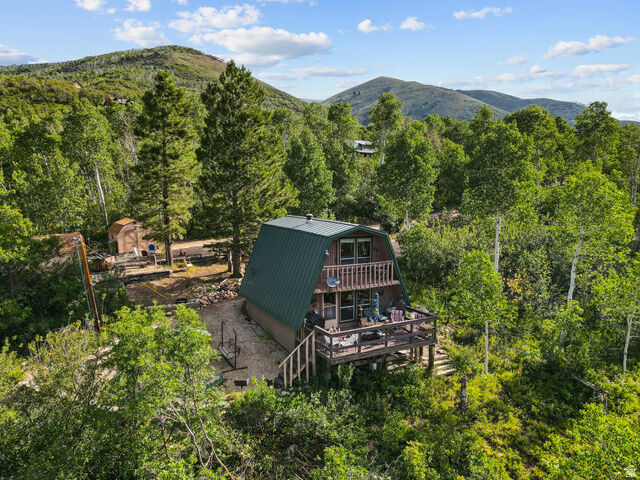 Property Photo: 127 Comanche Pass 127 UT 84055