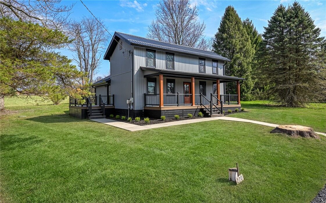 Property Photo:  270 Laurel Rock Dr  PA 15010 