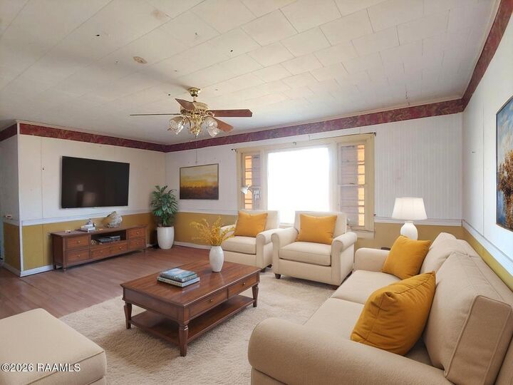 Property Photo:  2904 Pine Street  LA 70510 