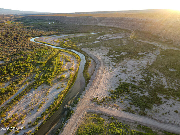 Property Photo:  659 S Hidden Valley Road -  AZ 86432 