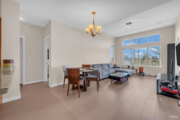 9199 Tomicki Avenue 407 — photo 1