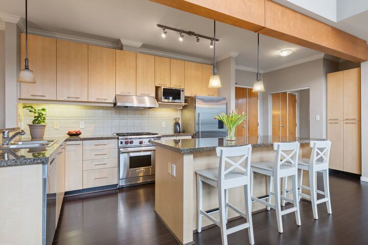 Property Photo: 560 Raven Woods Drive 514 BC V7G 2T3