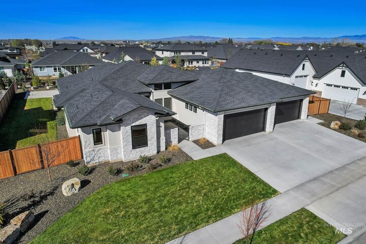 Property Photo:  7906 W Heugh Ln  ID 83616 