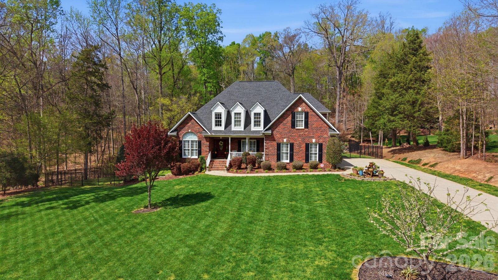 Property Photo:  5540 Dogwood Boulevard  NC 28081 