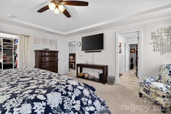 Property Photo:  5516 Verona Road  NC 28213 