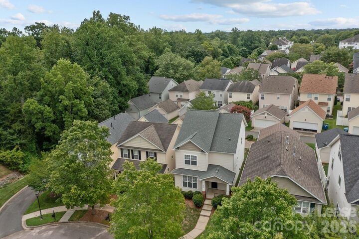 Property Photo:  18714 Coverdale Court  NC 28031 