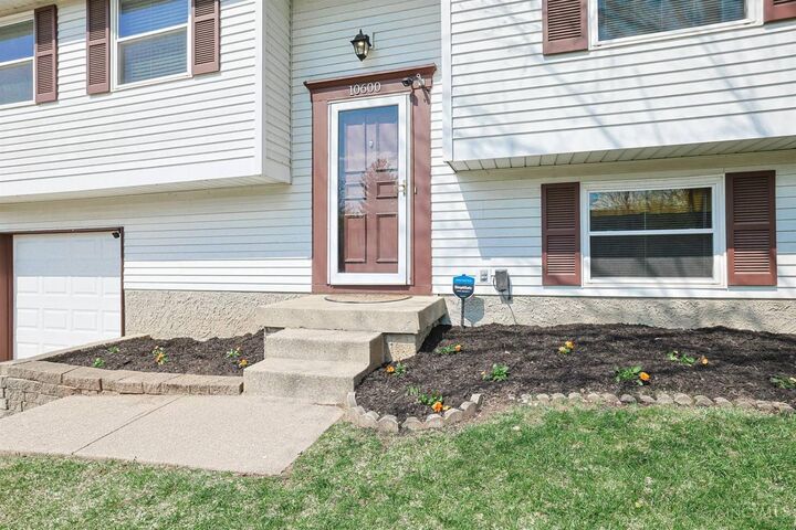 Property Photo: 10600 Windingway Drive OH 45030